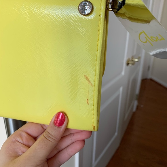Posh Yellow Rhinestone Clutch - Picture 9 of 9